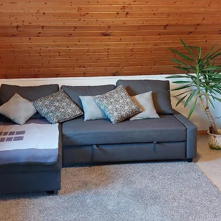 Dachgeschosswohnung Mit Burgblick In Kues Verbandsgemeinde Verbandsgemeinde Bernkastel-Kues Buitenkant foto